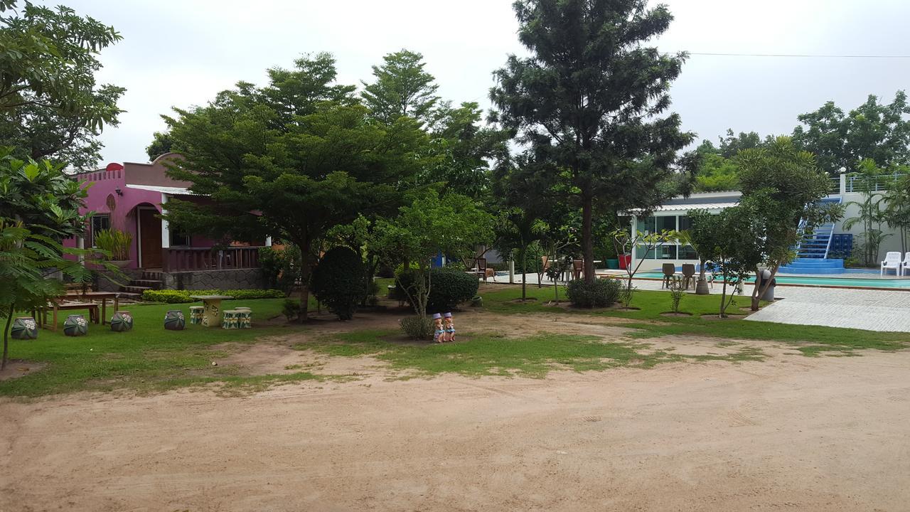 Poh Rak Resort At Pak Chong Esterno foto